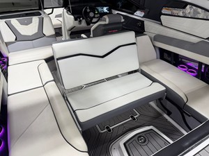 2021 Nautique G23 32