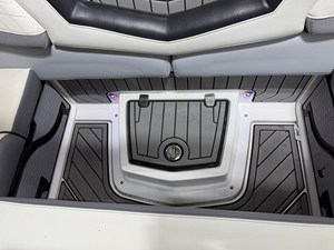 2021 Nautique G23 33