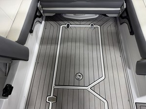 2021 Nautique G23 42