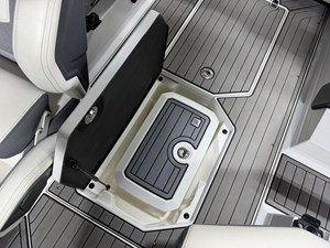 2021 Nautique G23 47