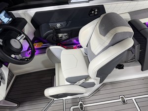 2021 Nautique G23 70