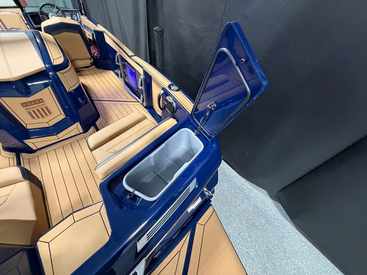 2026 Mastercraft ProStar 14