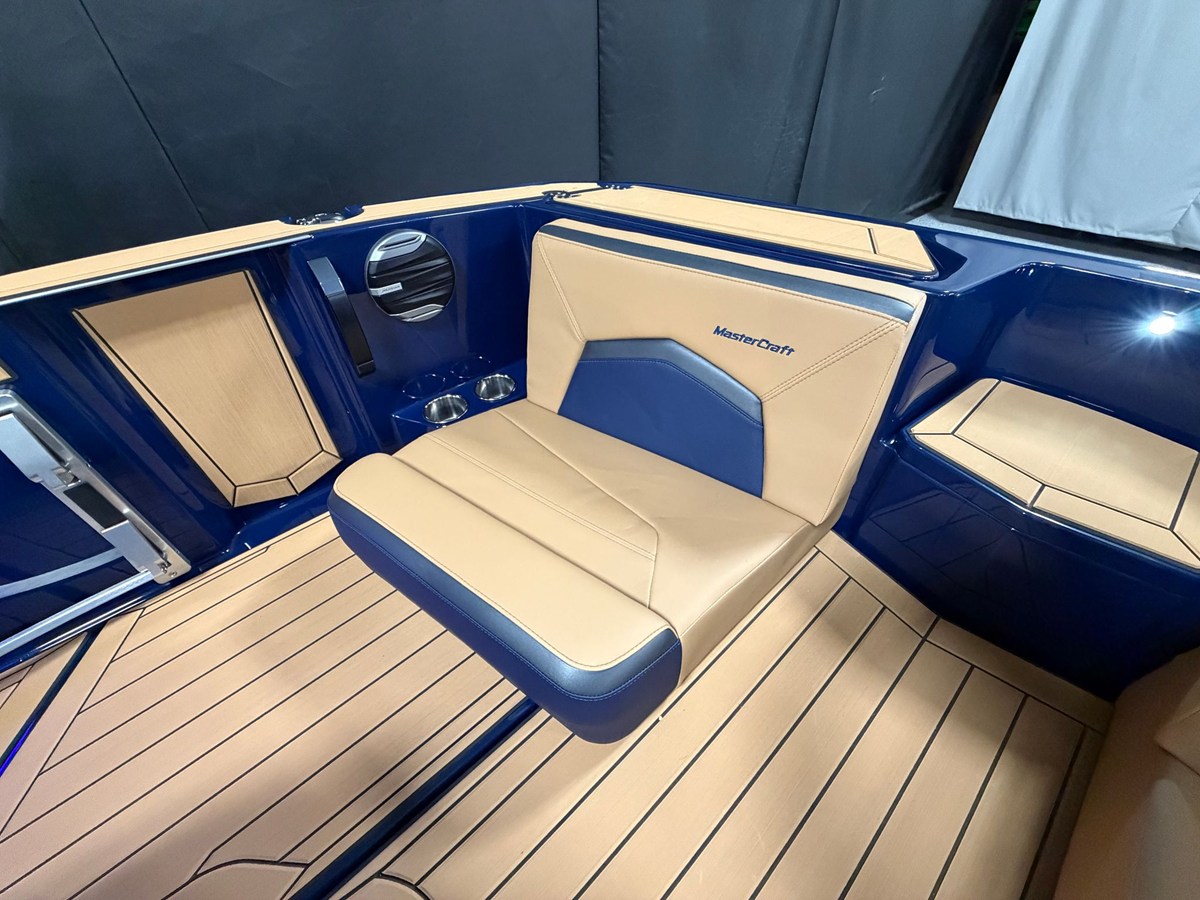 2026 Mastercraft ProStar 23