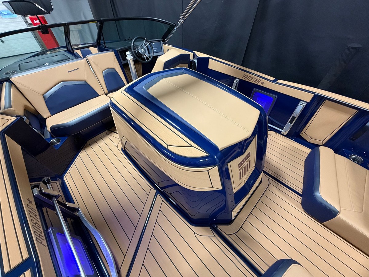 2026 Mastercraft ProStar 33