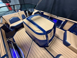 2026 Mastercraft ProStar 33