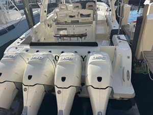 Boston Whaler 420 OUTRAGE 3 2020 Boston Whaler 420 OUTRAGE 4