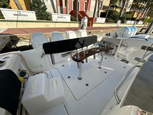 Boston Whaler 420 OUTRAGE 5 2020 Boston Whaler 420 OUTRAGE 6
