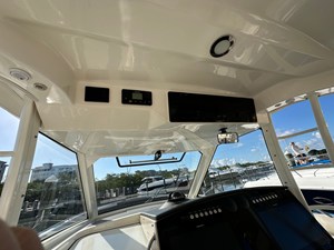 Boston Whaler 420 OUTRAGE 12 2020 Boston Whaler 420 OUTRAGE 13