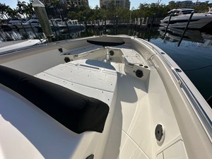 Boston Whaler 420 OUTRAGE 21 2020 Boston Whaler 420 OUTRAGE 22