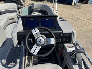 2026 Harris Solstice 230 8