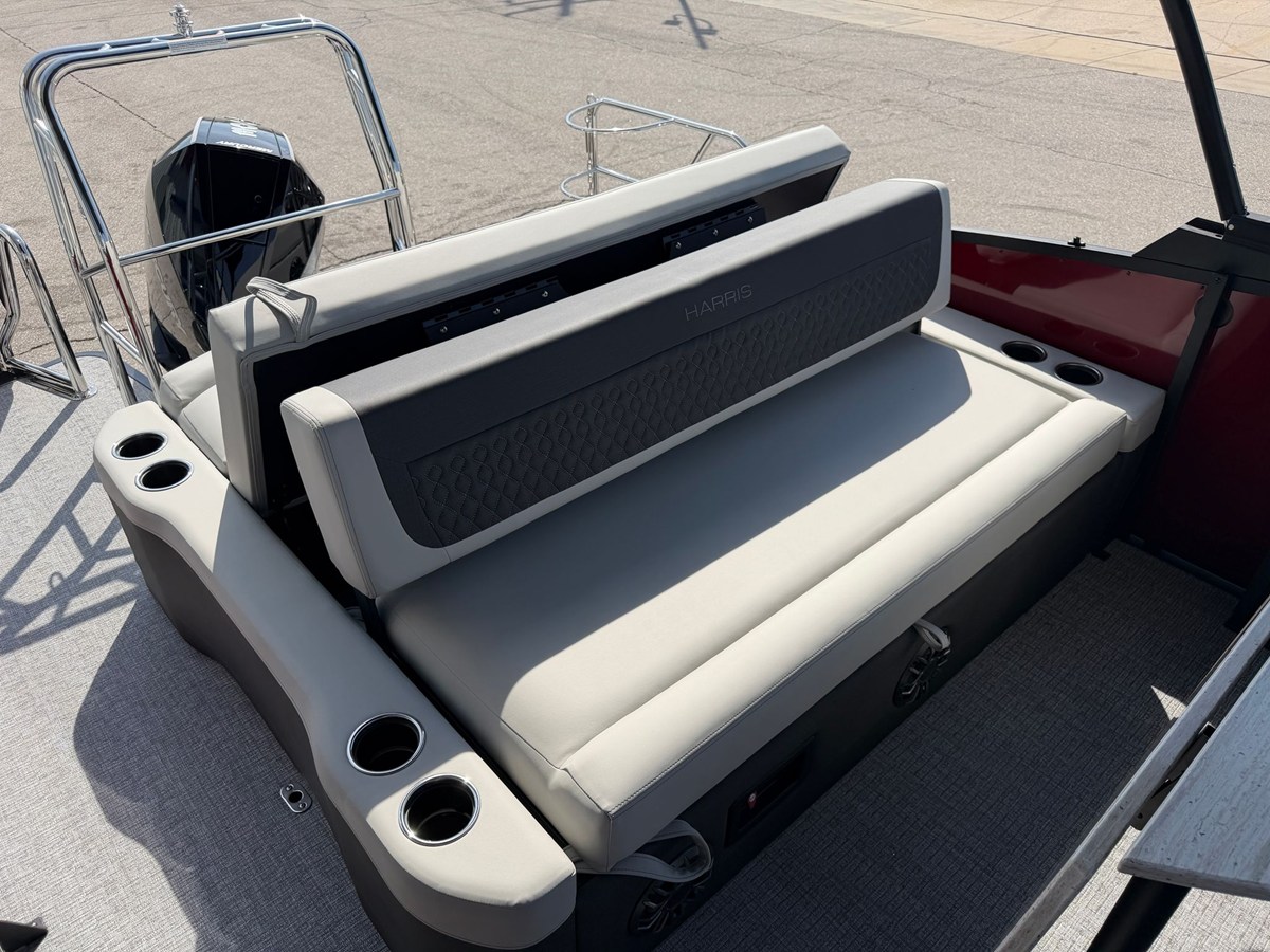 2027 Harris Sunliner 250 26
