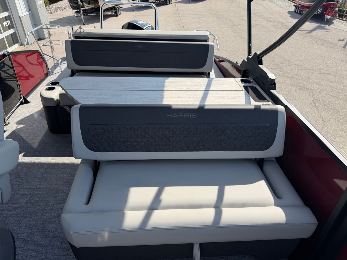2027 Harris Sunliner 250 34