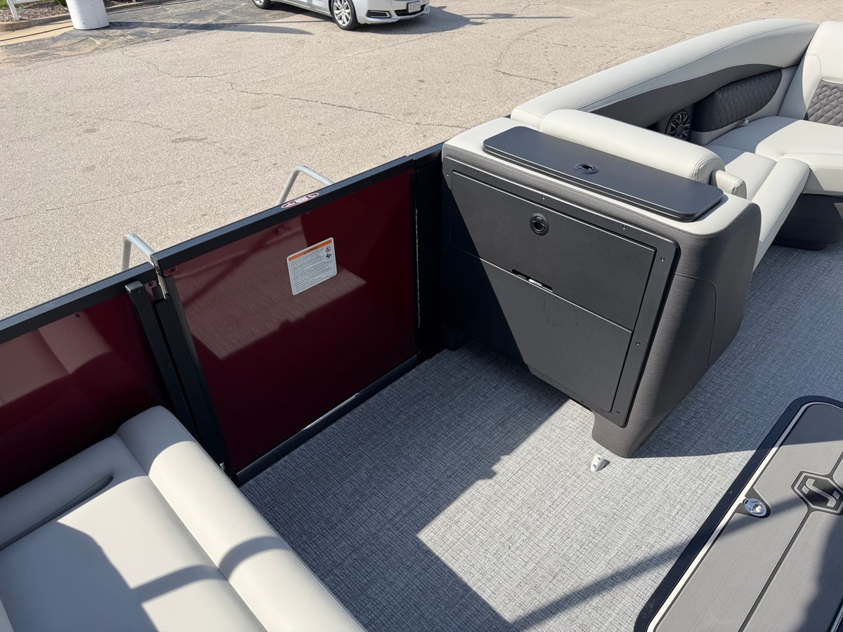 2027 Harris Sunliner 250 35