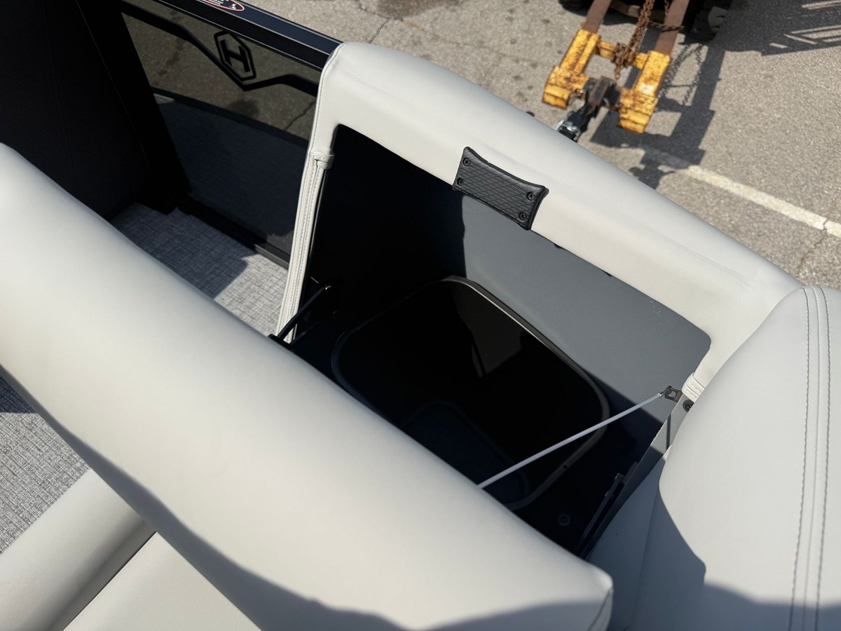 2027 Harris Sunliner 250 58