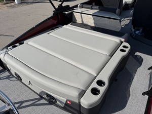 2027 Harris Sunliner 250 24