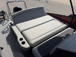 2027 Harris Sunliner 250 25