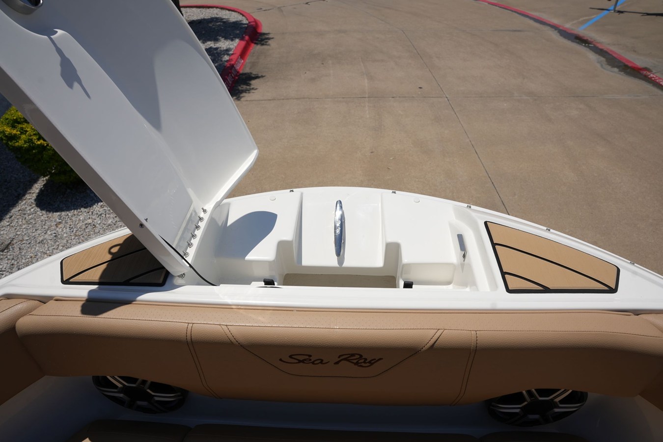 2026 Sea Ray SDX 230 30