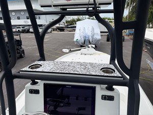 2019 Yellowfin 24CE 8