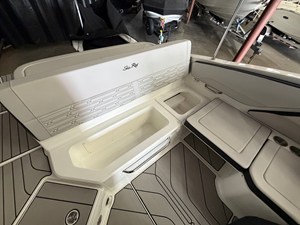 2026 Sea Ray SPX 210 26