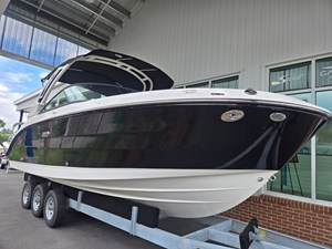 2026 Sea Ray SDX 250 Outboard 18
