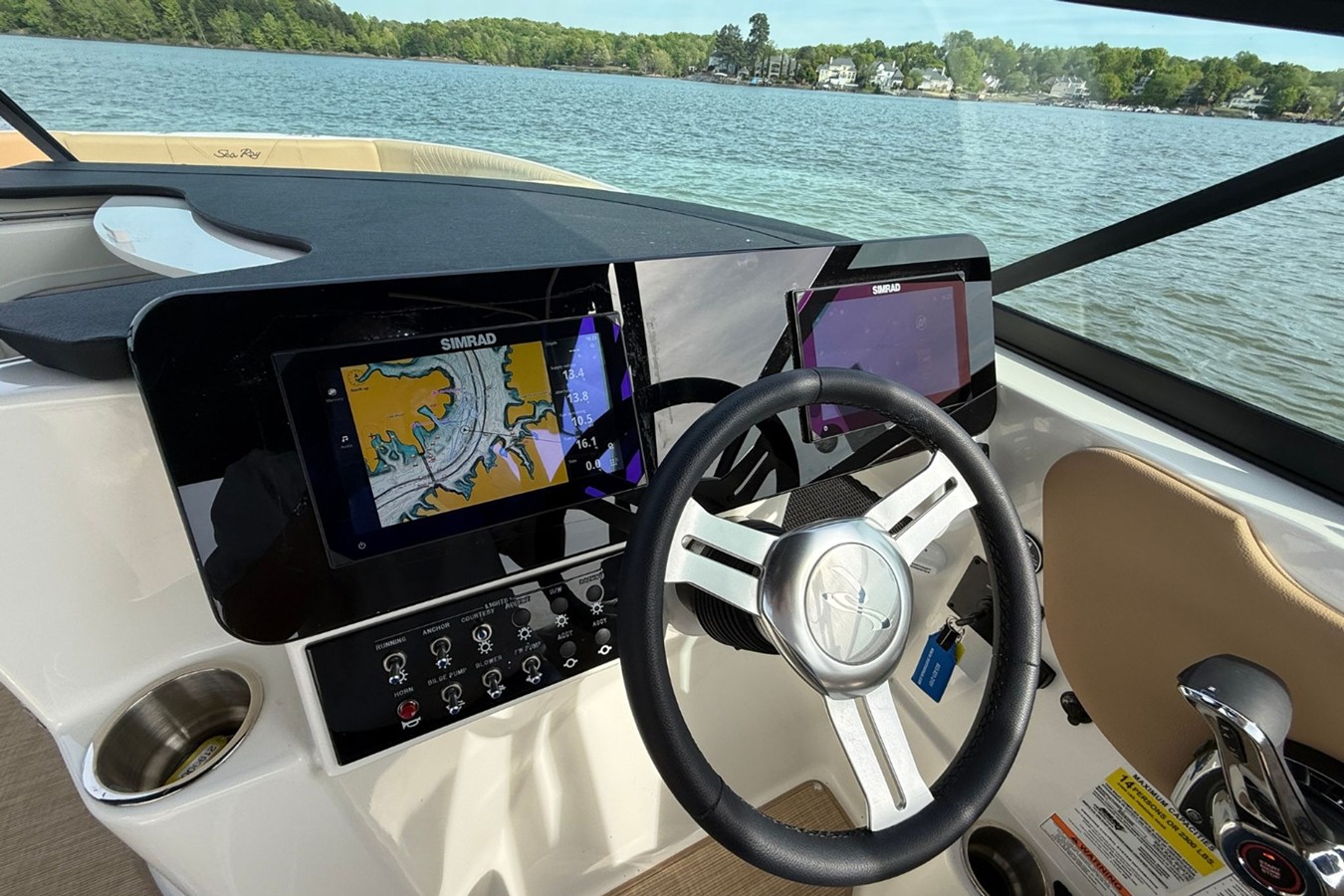 2026 Sea Ray SDX 250 21
