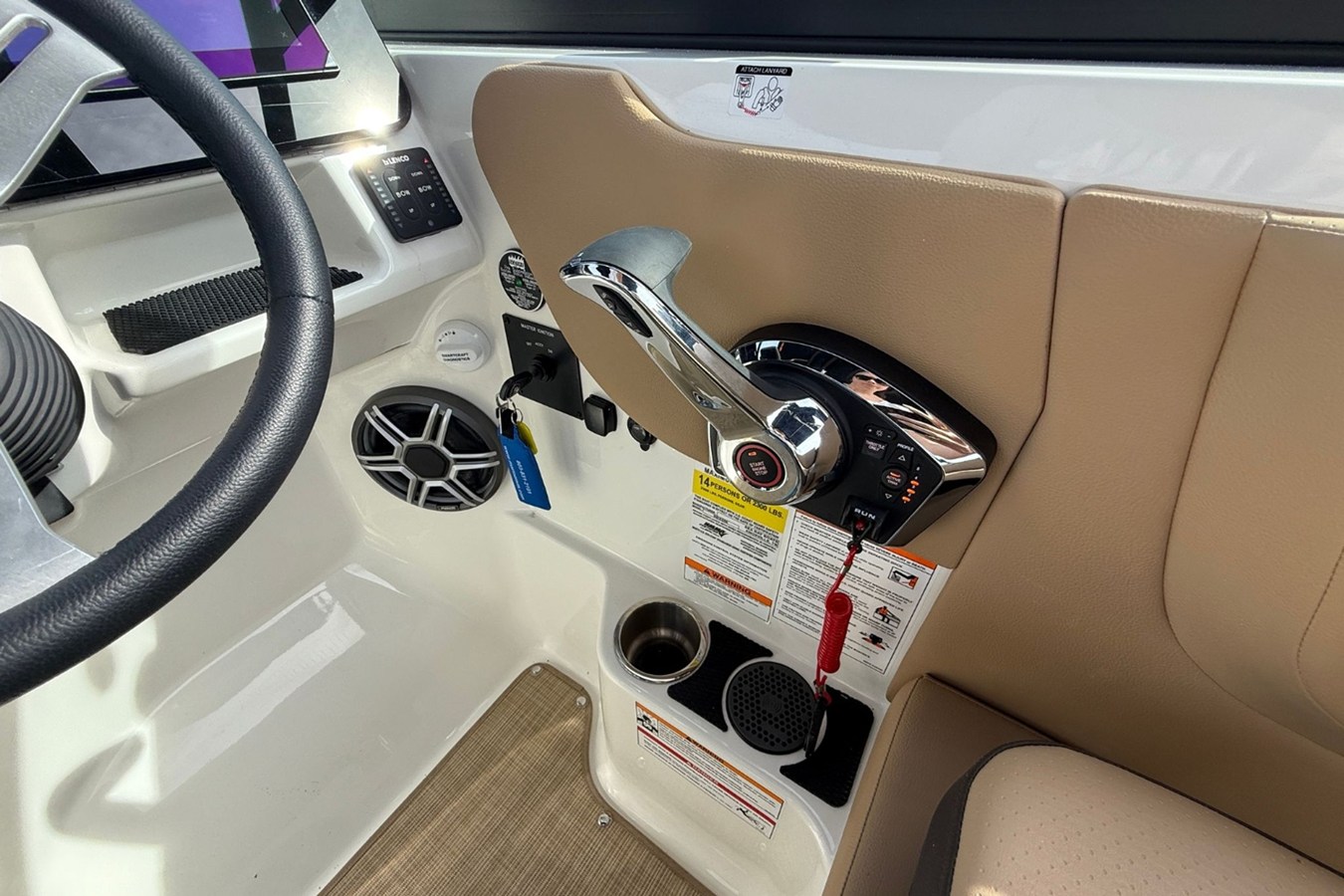 2026 Sea Ray SDX 250 22
