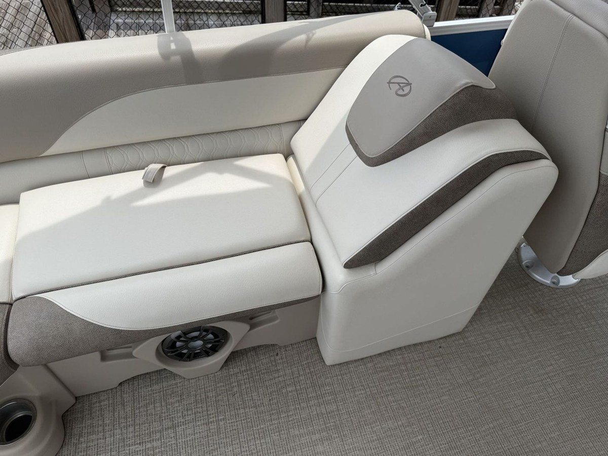 2023 Avalon 2385 LSZ QL 36