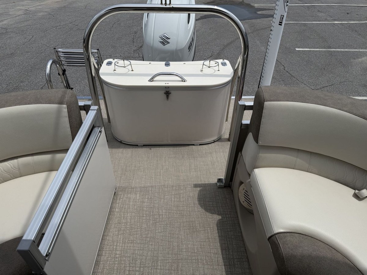 2023 Avalon 2385 LSZ QL 37