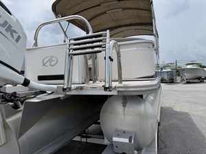 2023 Avalon 2385 LSZ QL 16