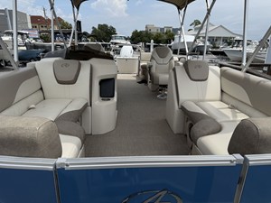 2023 Avalon 2385 LSZ QL 19