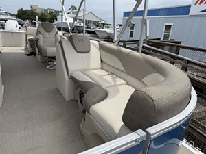 2023 Avalon 2385 LSZ QL 20