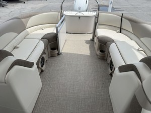 2023 Avalon 2385 LSZ QL 33
