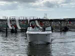 2026 Sea Ray SDX 250 Outboard 8