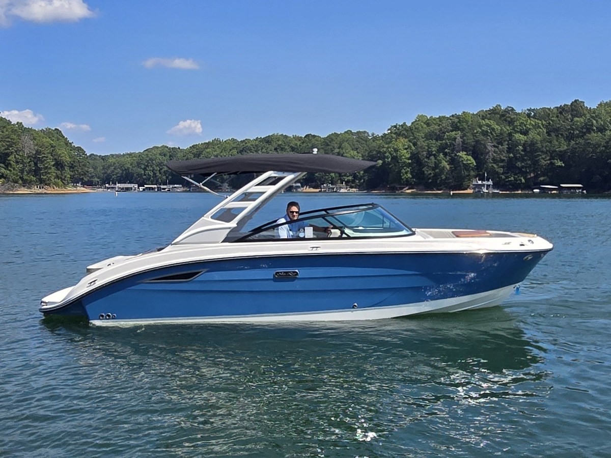 2026 Sea Ray SDX 250 28