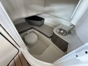 2026 Sea Ray SDX 250 20