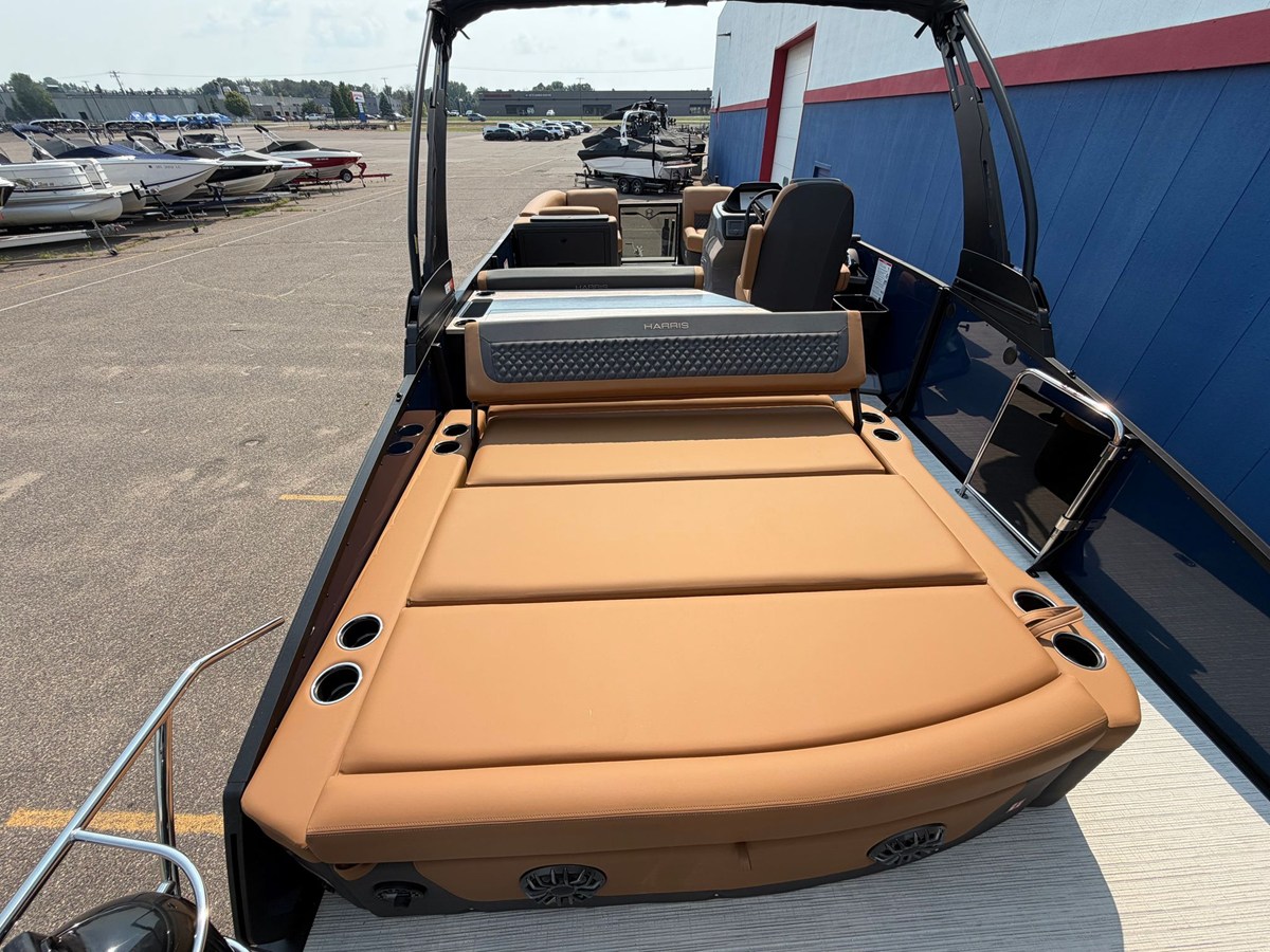 2027 Harris Sunliner 230 9