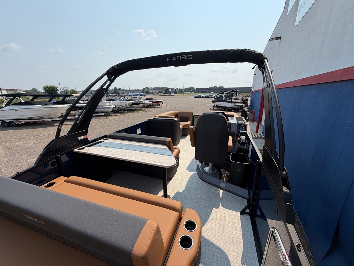 2027 Harris Sunliner 230 15