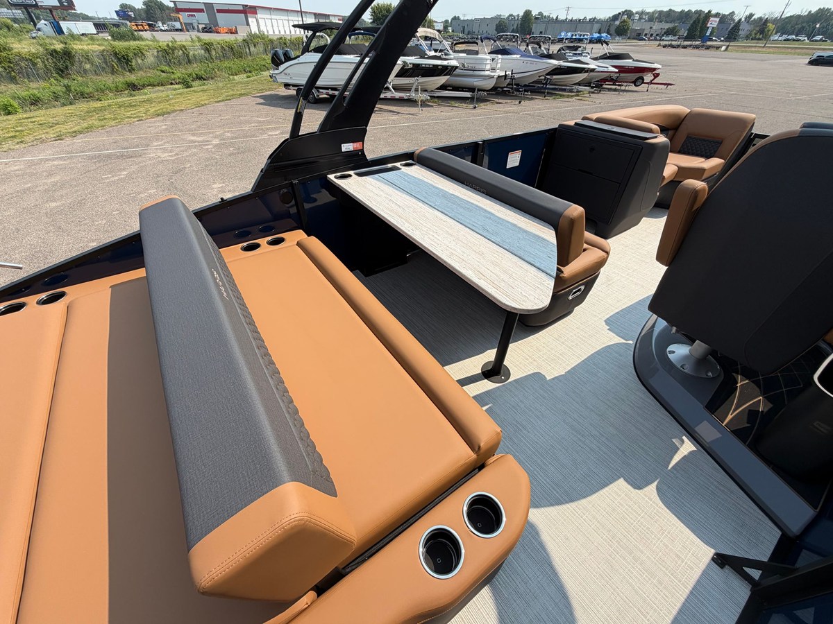2027 Harris Sunliner 230 16
