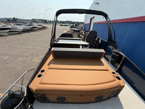 2027 Harris Sunliner 230 8