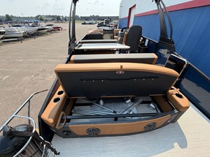 2027 Harris Sunliner 230 10