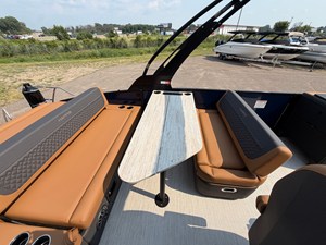 2027 Harris Sunliner 230 18