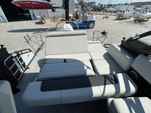 2023 Harris 250 SOLSTICE 8