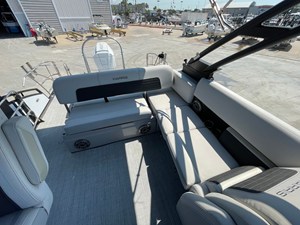 2023 Harris 250 SOLSTICE 9