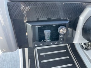 2023 Harris 250 SOLSTICE 18