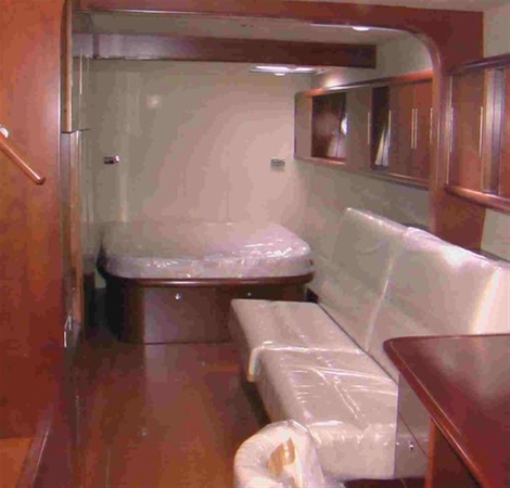 Owner's Suite Looking Aft