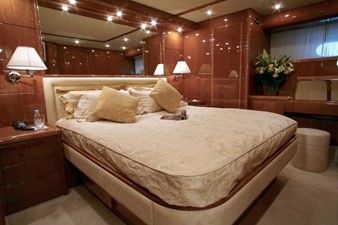 86' Falcon 86 3 