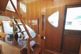Seaclusion 11 Flybridge Staircase 