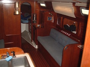 TRINITY 4 Starboard Settee