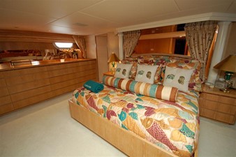 CONTRARIAN 10 105 Broward Master Stateroom