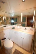 CONTRARIAN 19 105 Broward Guest Bath Queen 